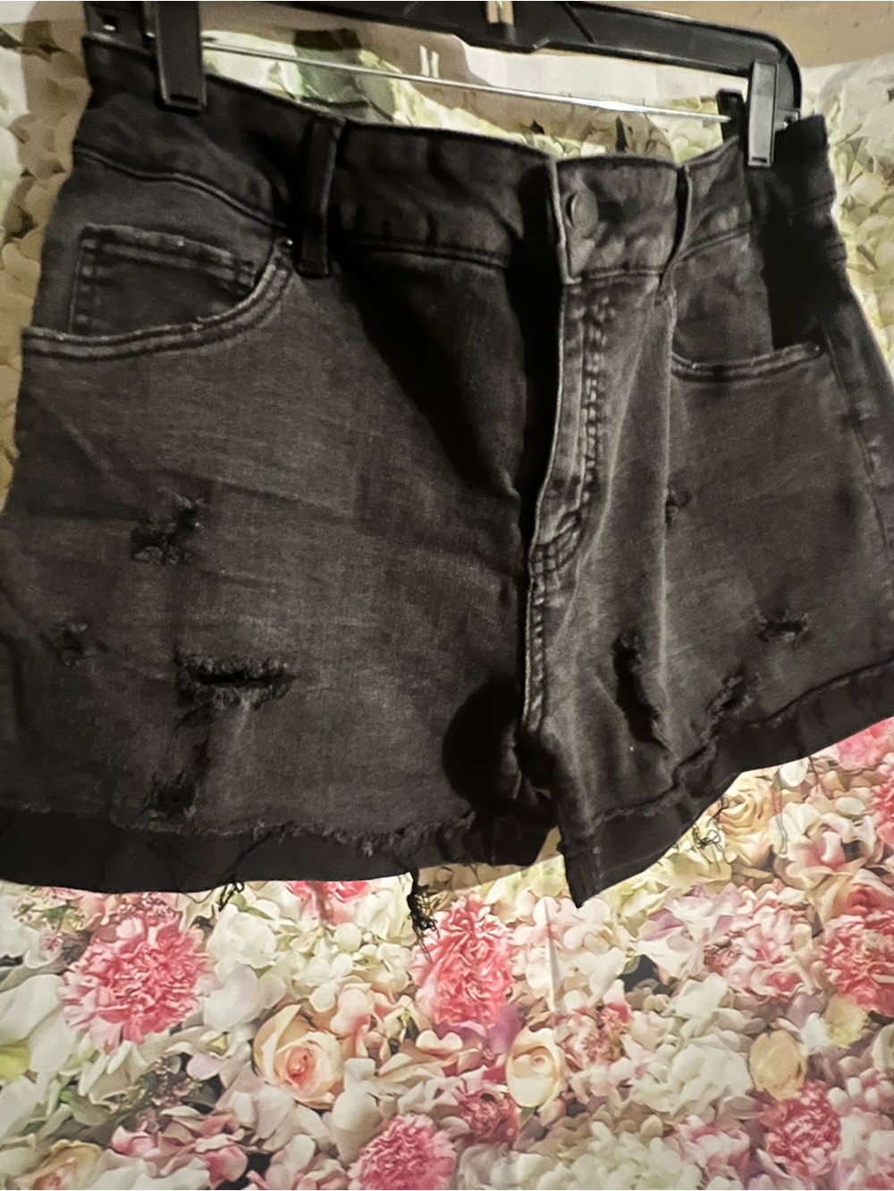 Time and Tru Black Mid-Rise Denim Shorts